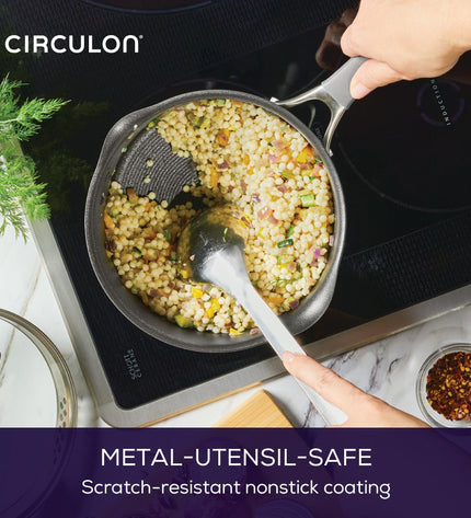 Circulon A1 ScratchDefense Extreme Non-stick Steelpan met Schenktuit & Deksel 18cm/2,8L