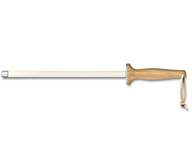 De aanzetstaaf, Corundin (Keramisch)