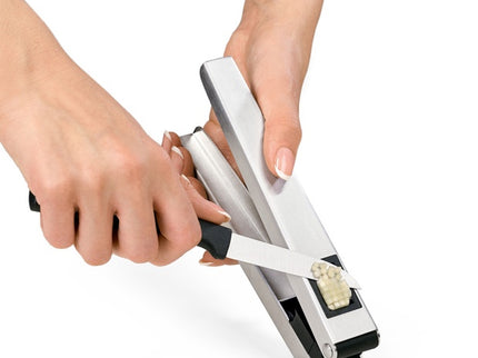 Triangle Knoflookpers - in doos